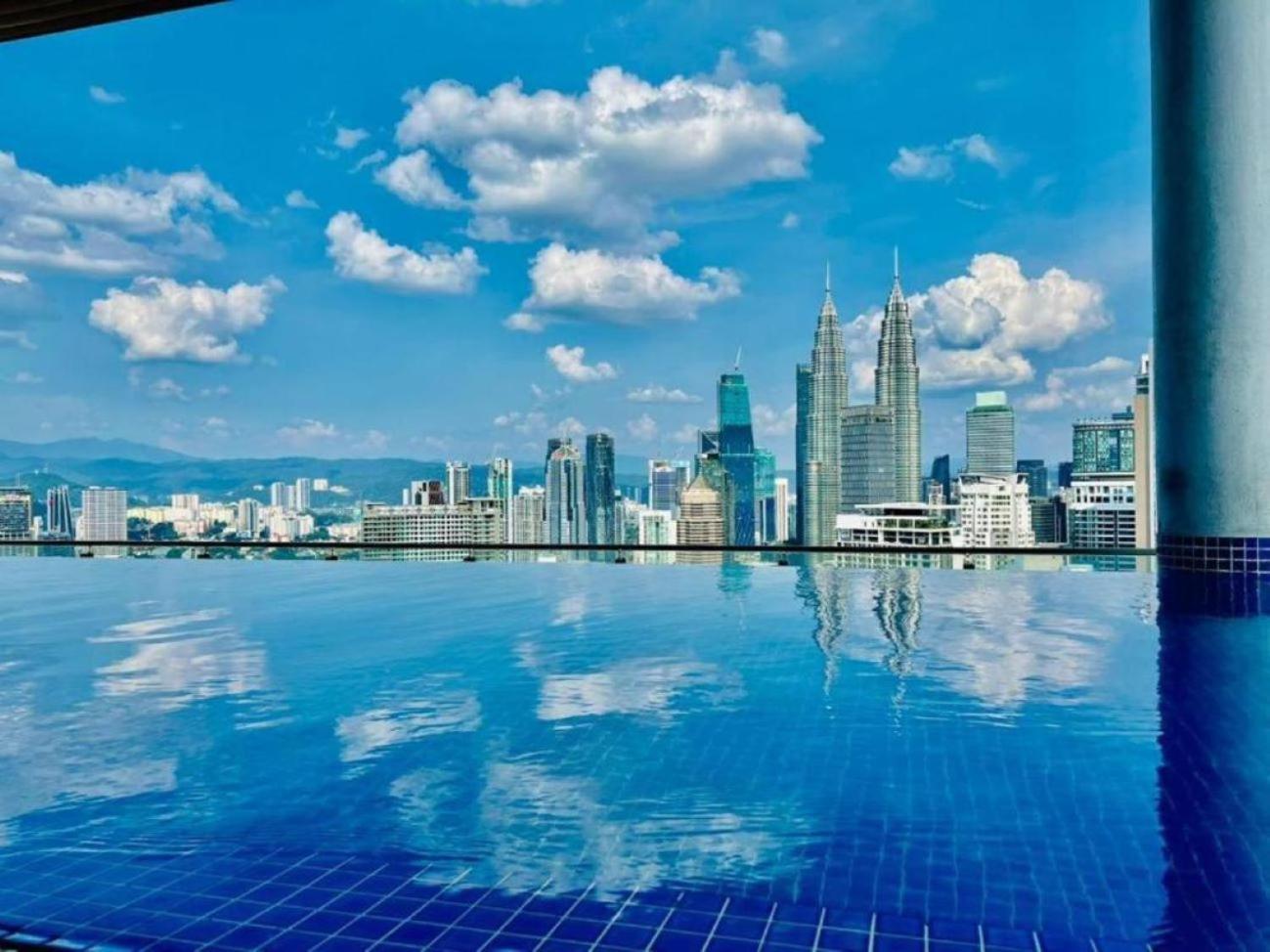 The Luxe Colony Klcc By Sky Pool Pangsapuri