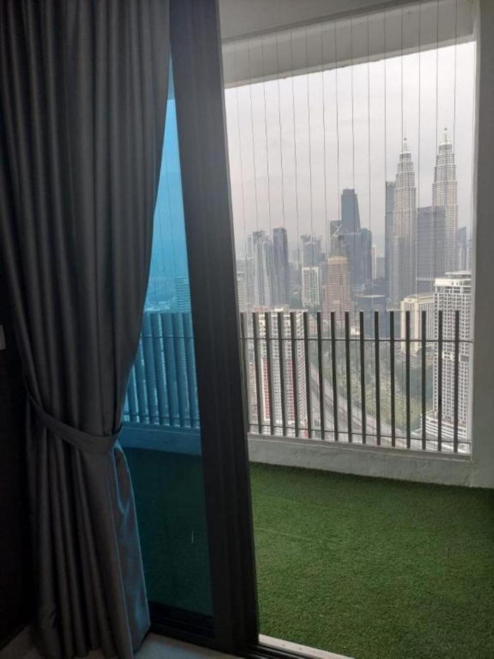 The Luxe Colony Klcc By Sky Pool Pangsapuri *