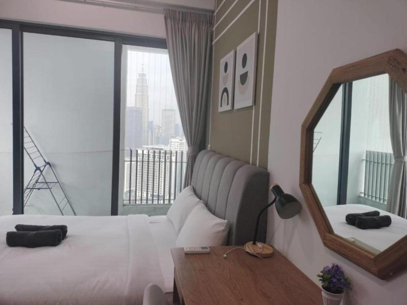 The Luxe Colony Klcc By Sky Pool Pangsapuri