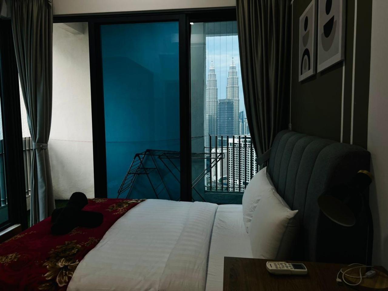 The Luxe Colony Klcc By Sky Pool *